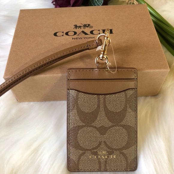 Coach Accessories - 🌺🌺Coach Lanyard ID Badge F63274 Khaki / Saddle